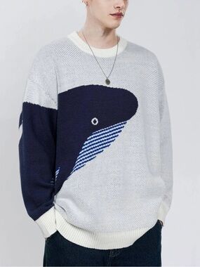 Aelfric Eden Cream & Blue Humpback Whale Crewneck Pullover Sweater Size Small